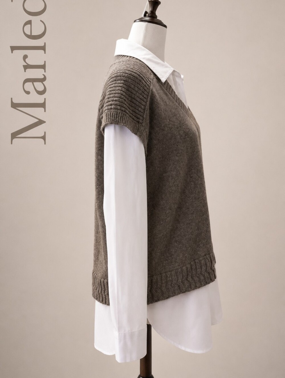 Womans Marled Brown V-Neck Knit Sweater Vest - Picture 3 of 6